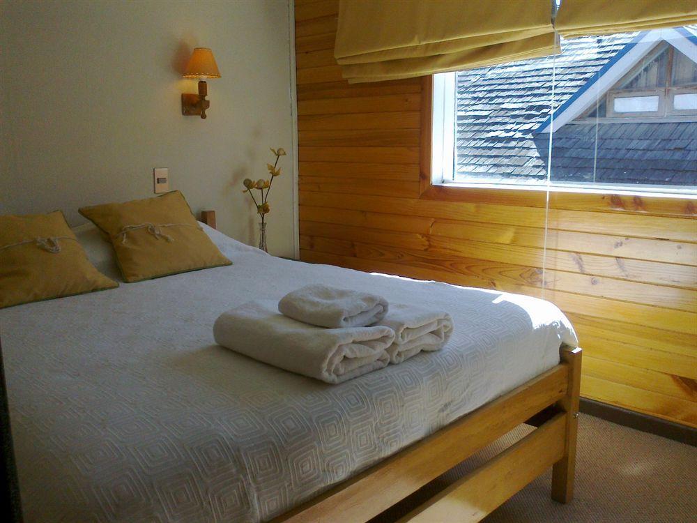 Ancud Petit Hostal Exterior photo